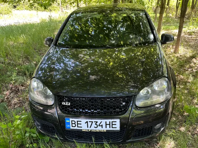 Volkswagen Golf - фото 1