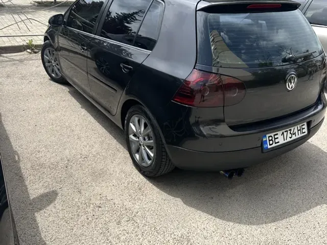 Volkswagen Golf - фото 5