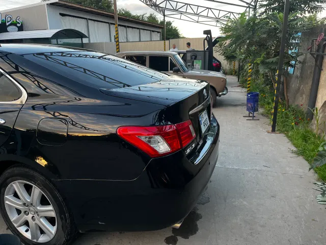 Lexus ES - фото 5