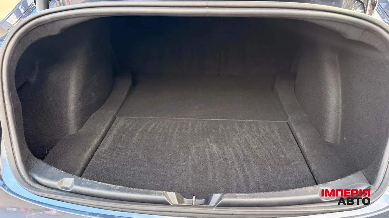 Tesla Model 3 - фото 19