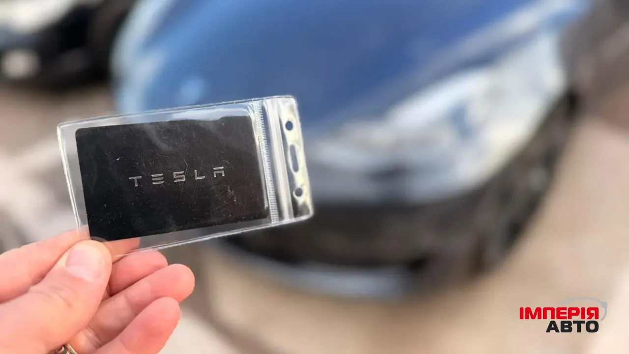 Tesla Model 3 - фото 23