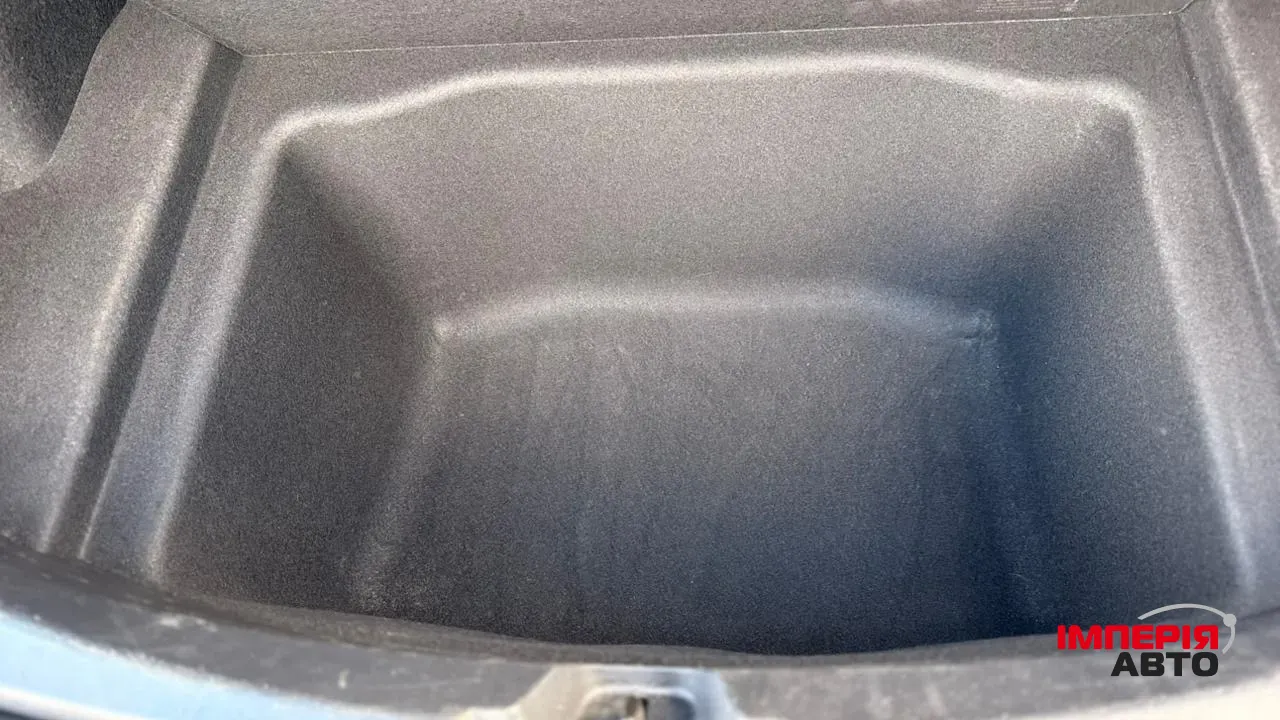 Tesla Model 3 - фото 20