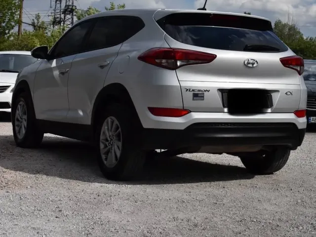 Hyundai Tucson - фото 2