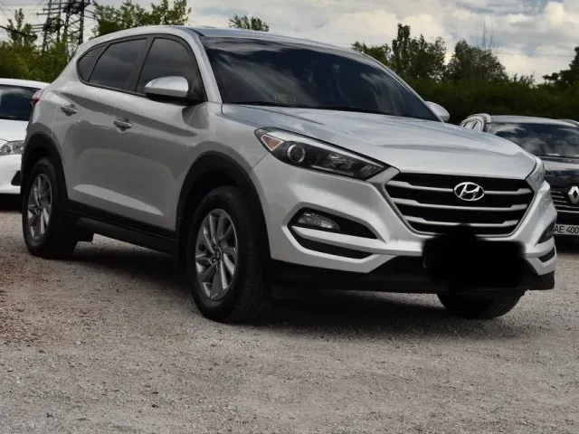 Hyundai Tucson - фото 1