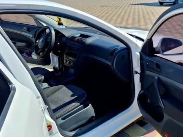 Skoda Octavia - фото 4