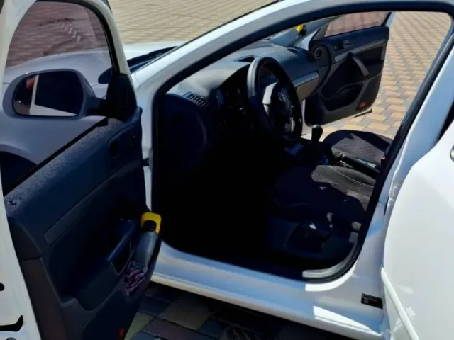 Skoda Octavia - фото 2