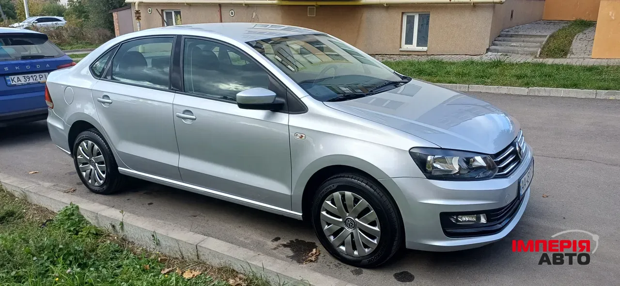 Volkswagen Polo - фото 3
