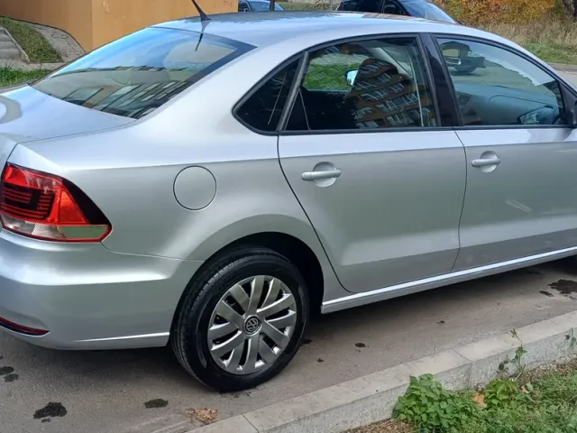 Volkswagen Polo - фото 5