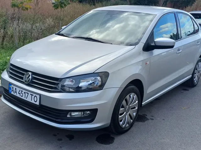 Volkswagen Polo - фото 1