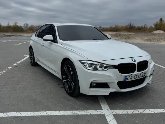 BMW 3 серії - фото 3