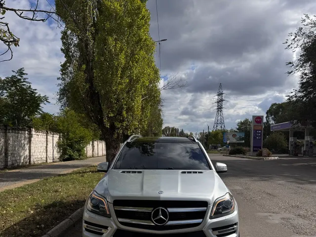 Mercedes-Benz GL-Класс - фото 2
