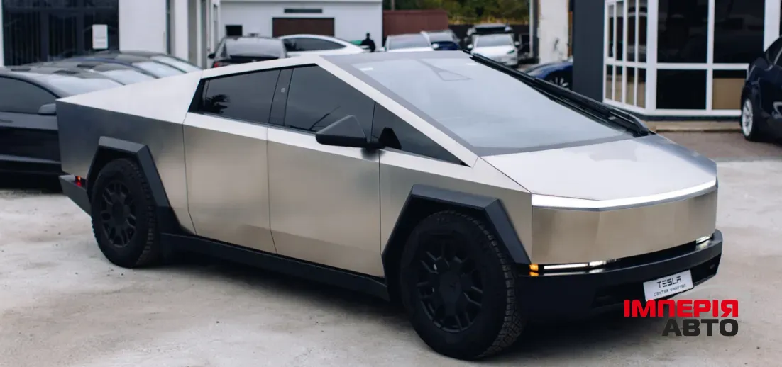 Tesla Cybertruck - фото 2