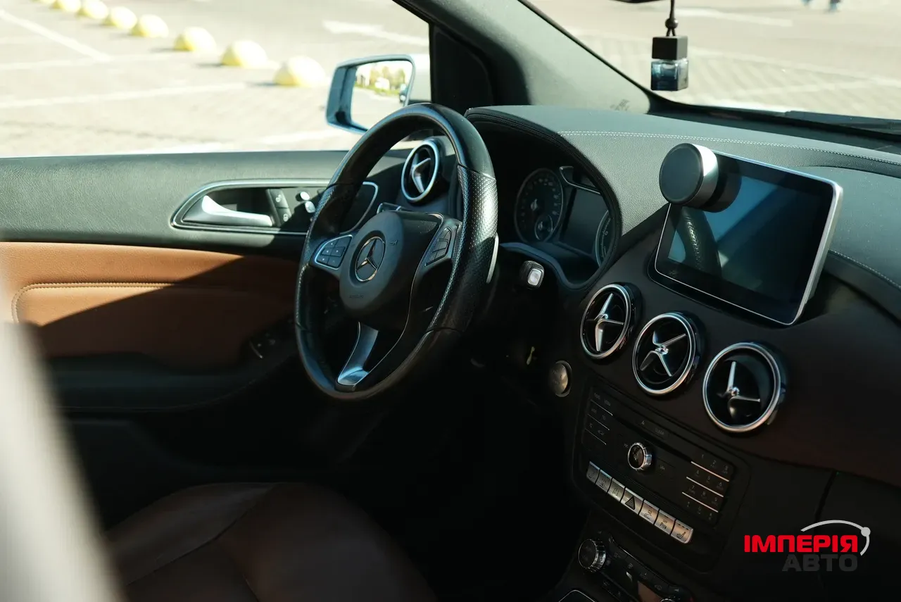Mercedes-Benz B-Класс - фото 17