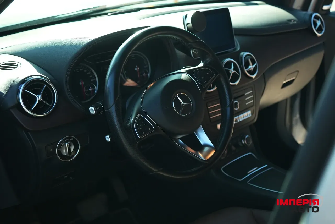 Mercedes-Benz B-Класс - фото 18