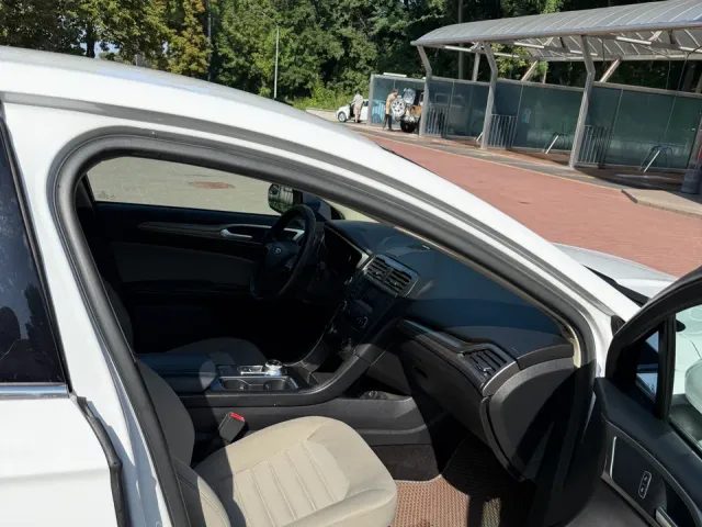 Ford Fusion (North America) - фото 3