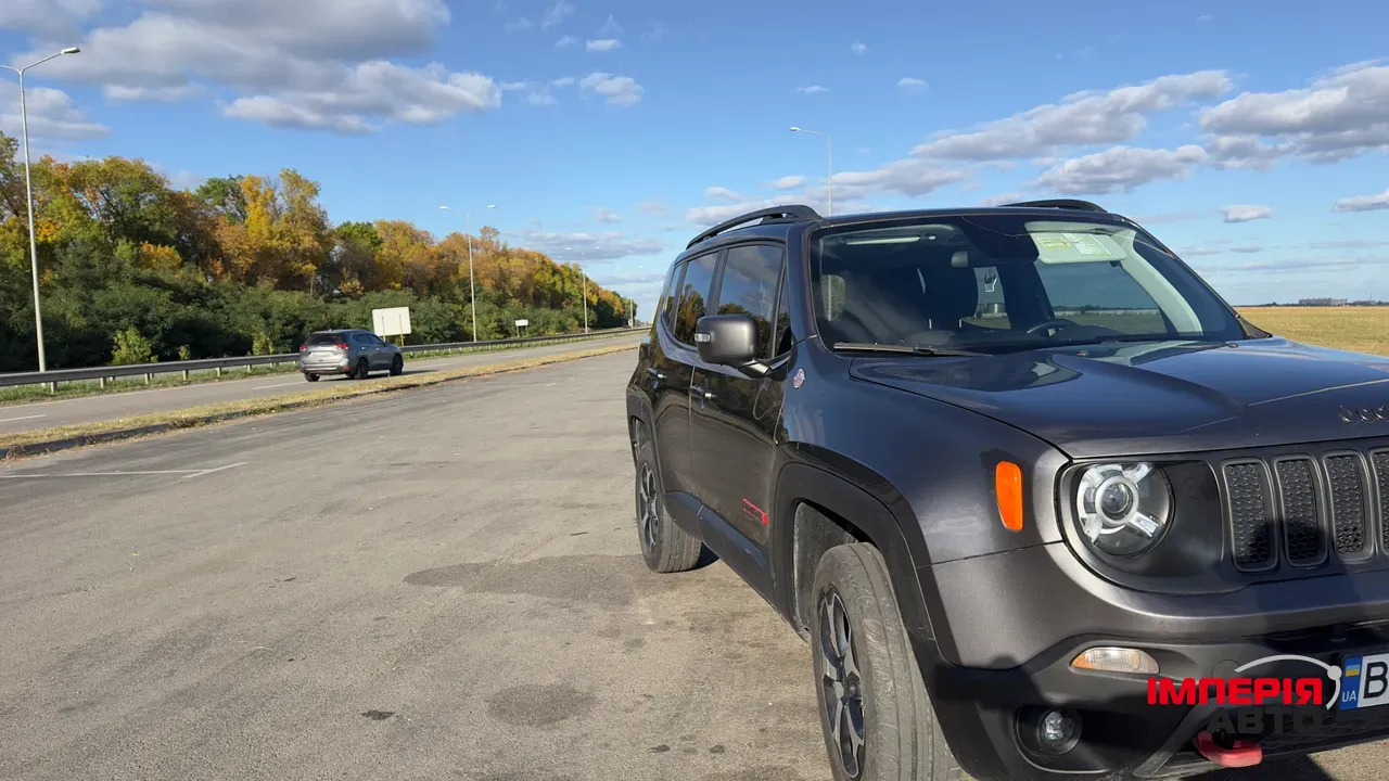 Jeep Renegade - фото 6