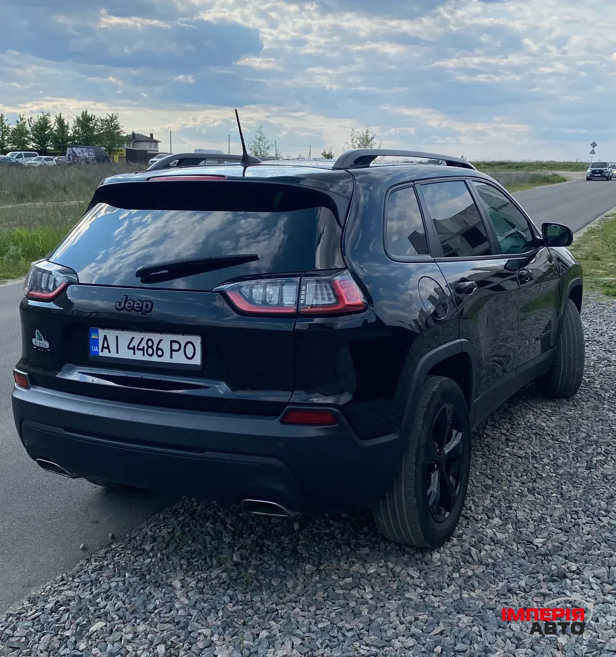 Jeep Cherokee - фото 7