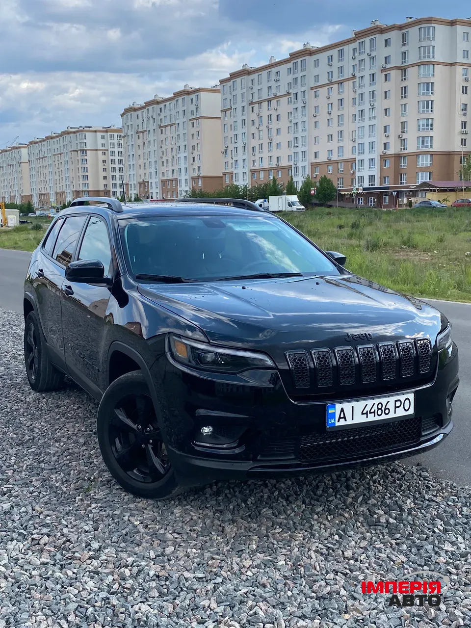 Jeep Cherokee - фото 3