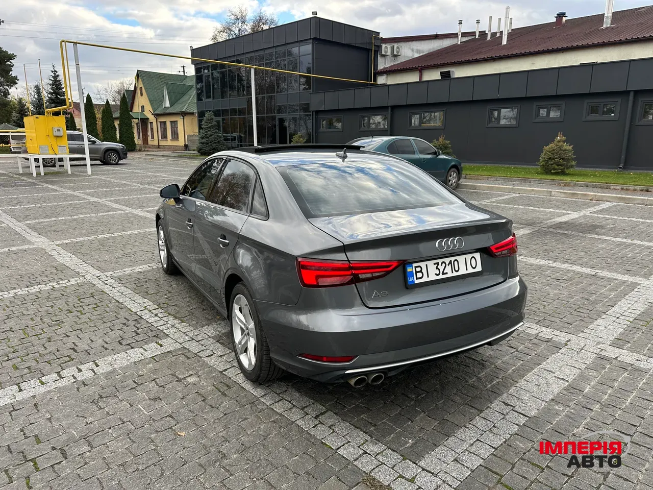 Audi A3 - фото 4