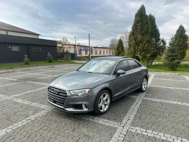 Audi A3 - фото 1