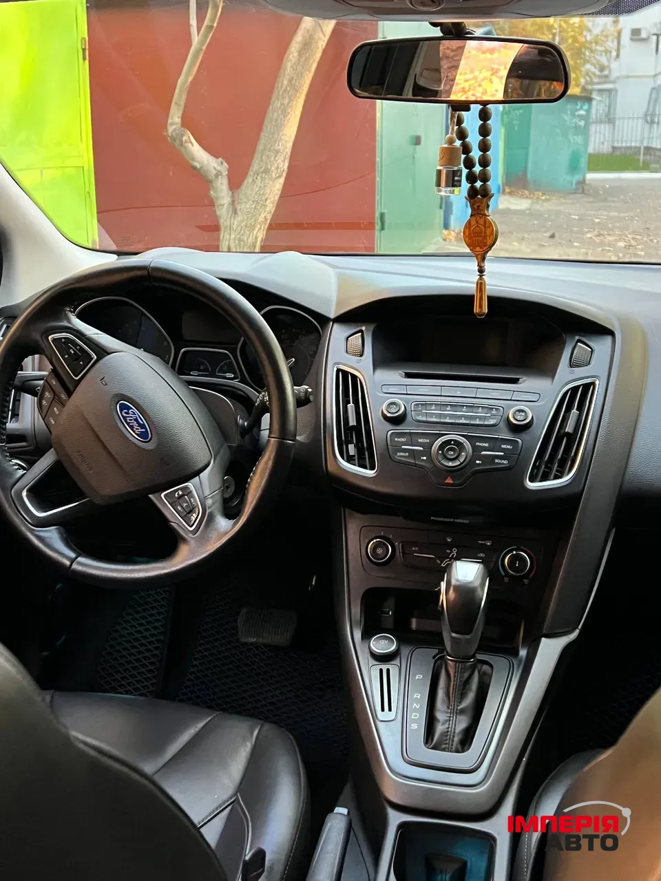 Ford Focus - фото 7