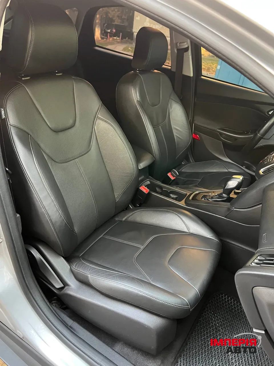 Ford Focus - фото 12