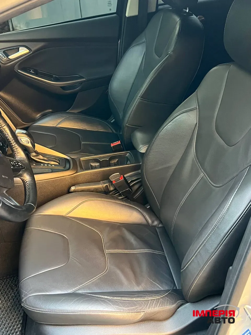 Ford Focus - фото 9