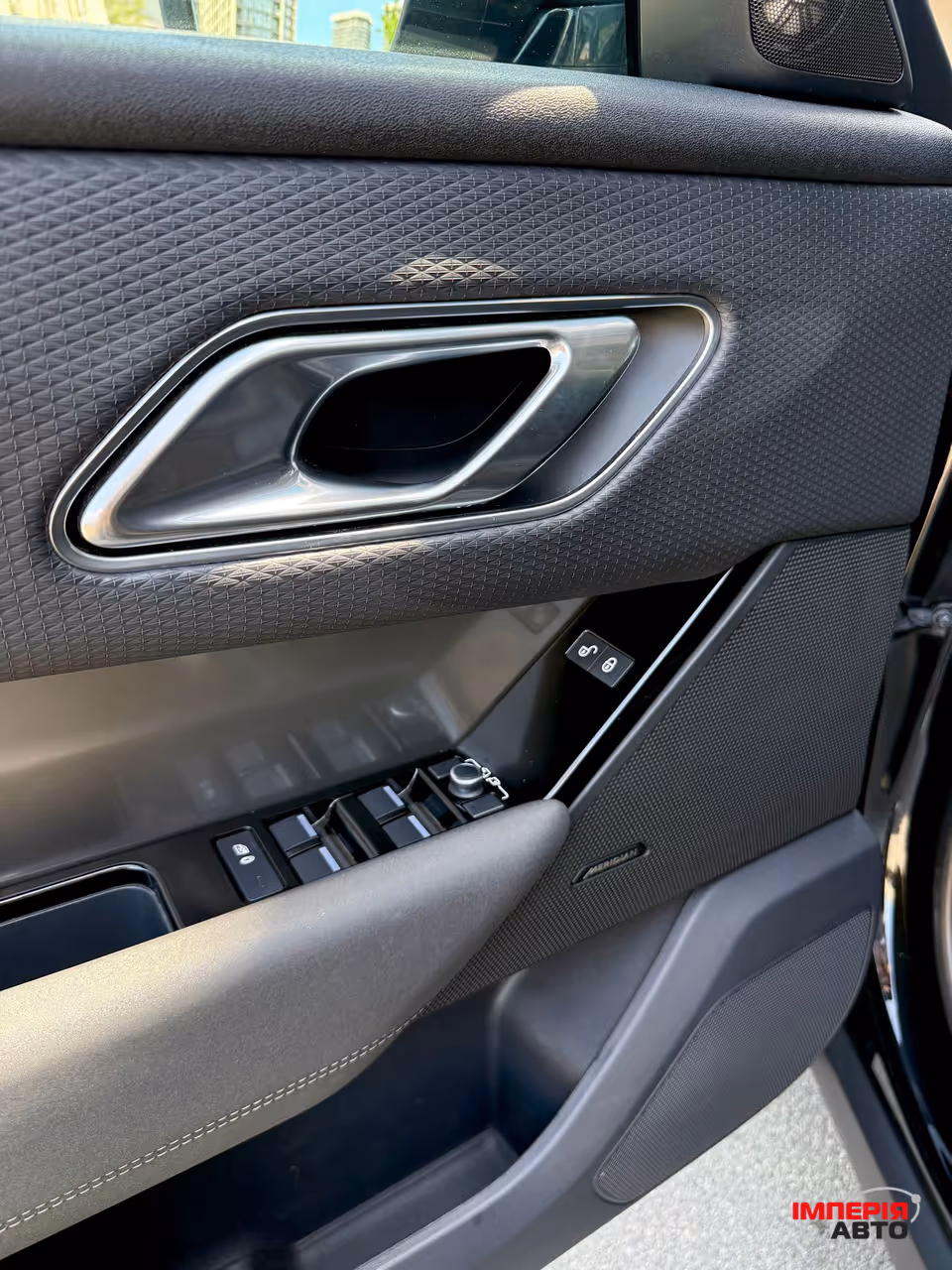 Land Rover Range Rover Velar - фото 12