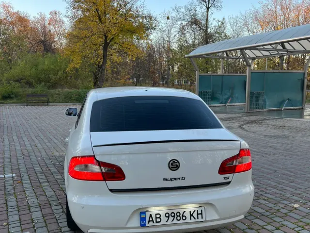 Skoda Superb - фото 3