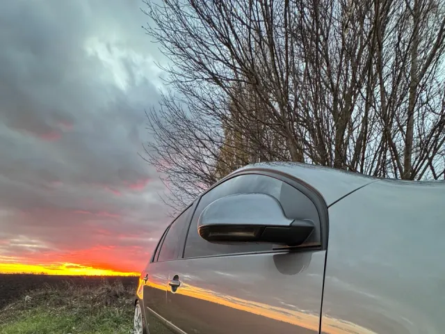 Volkswagen Golf - фото 3