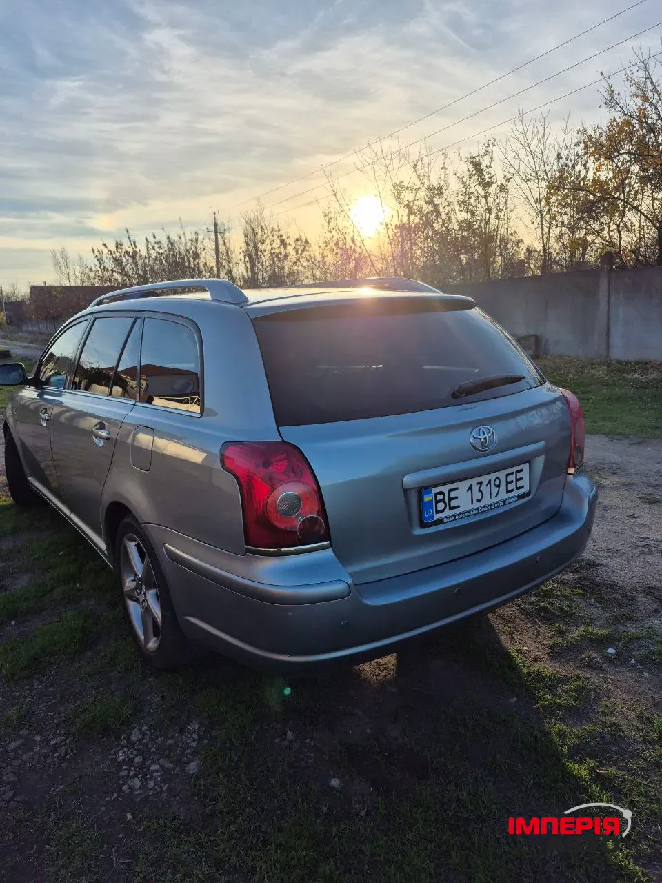 Toyota Avensis - фото 7