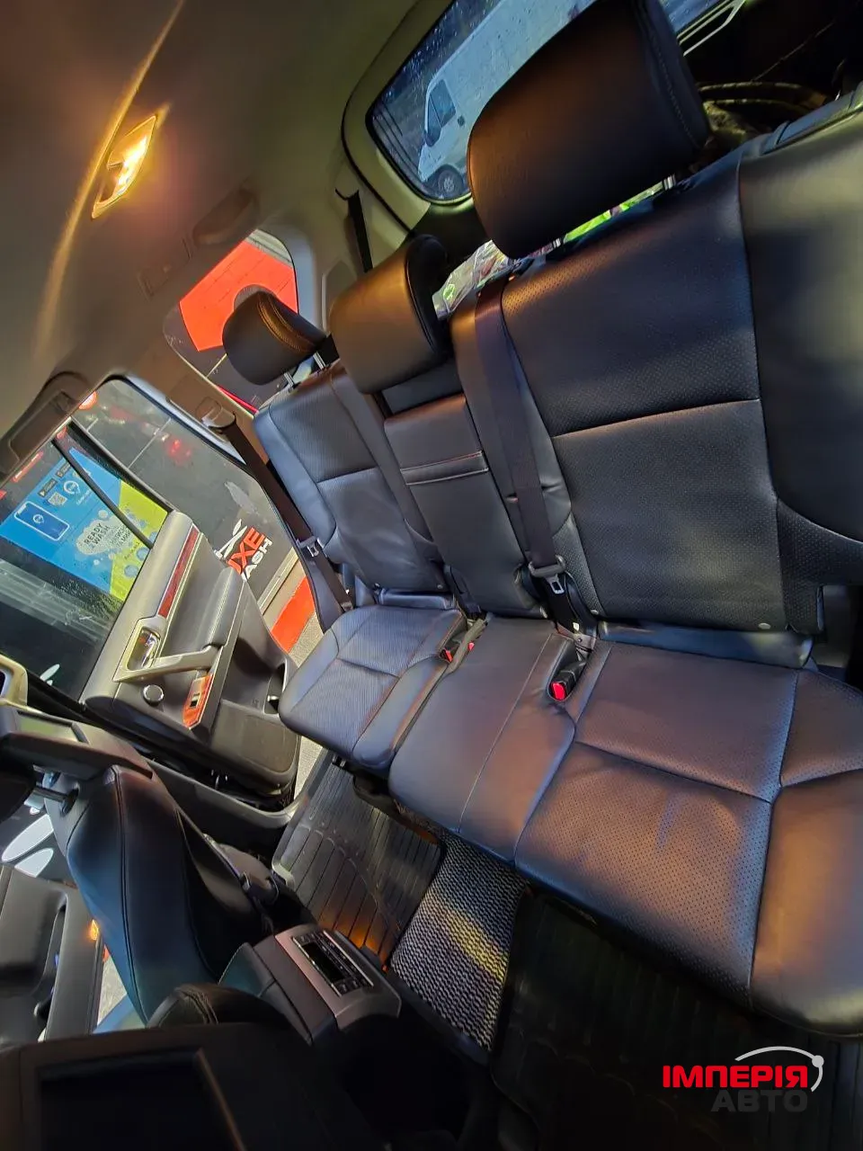 Lexus GX - фото 13