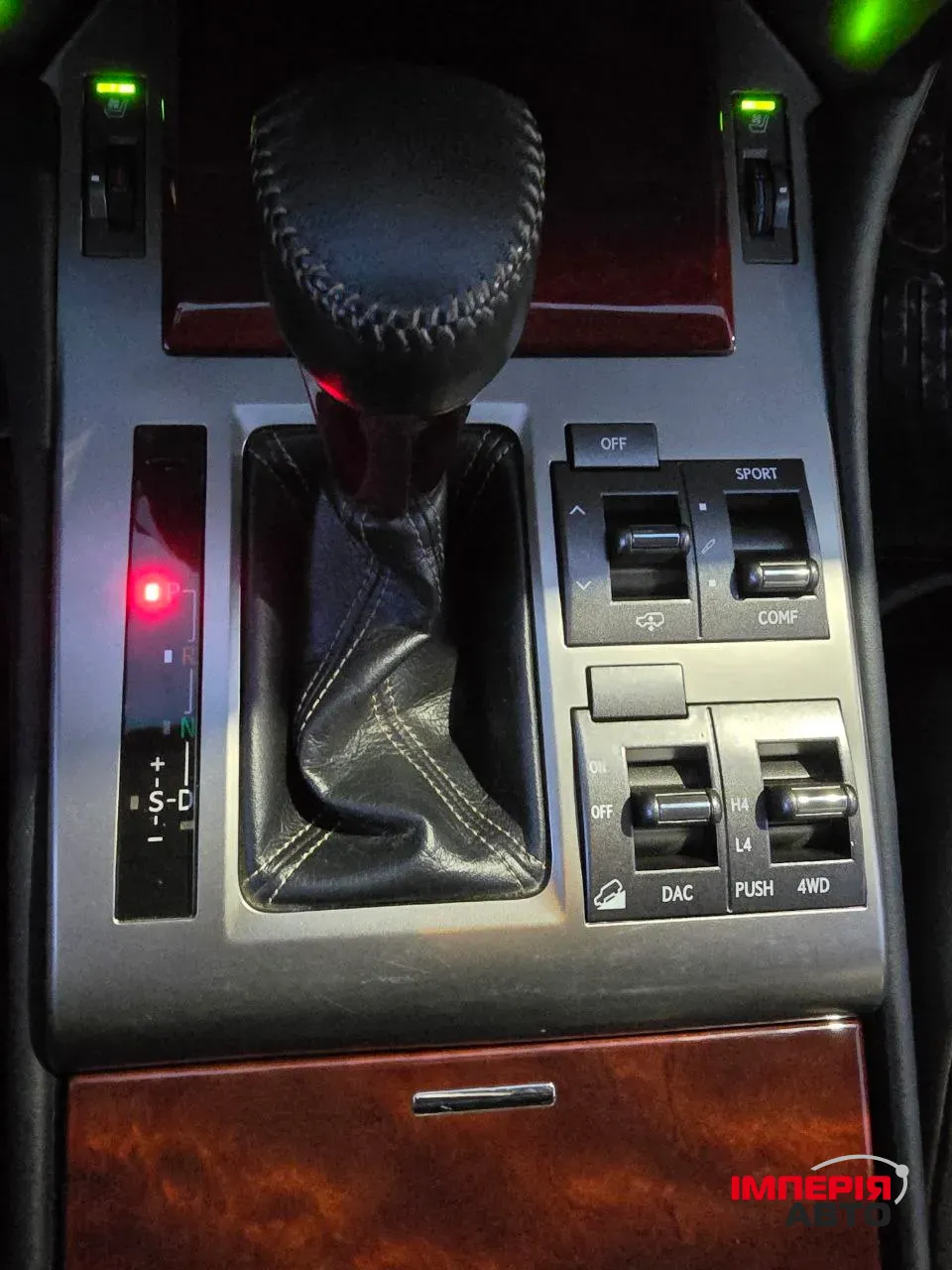 Lexus GX - фото 5