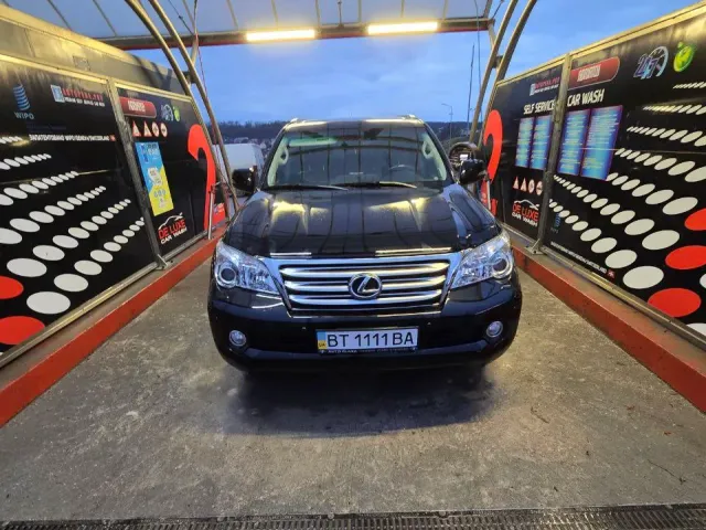 Lexus GX - фото 1