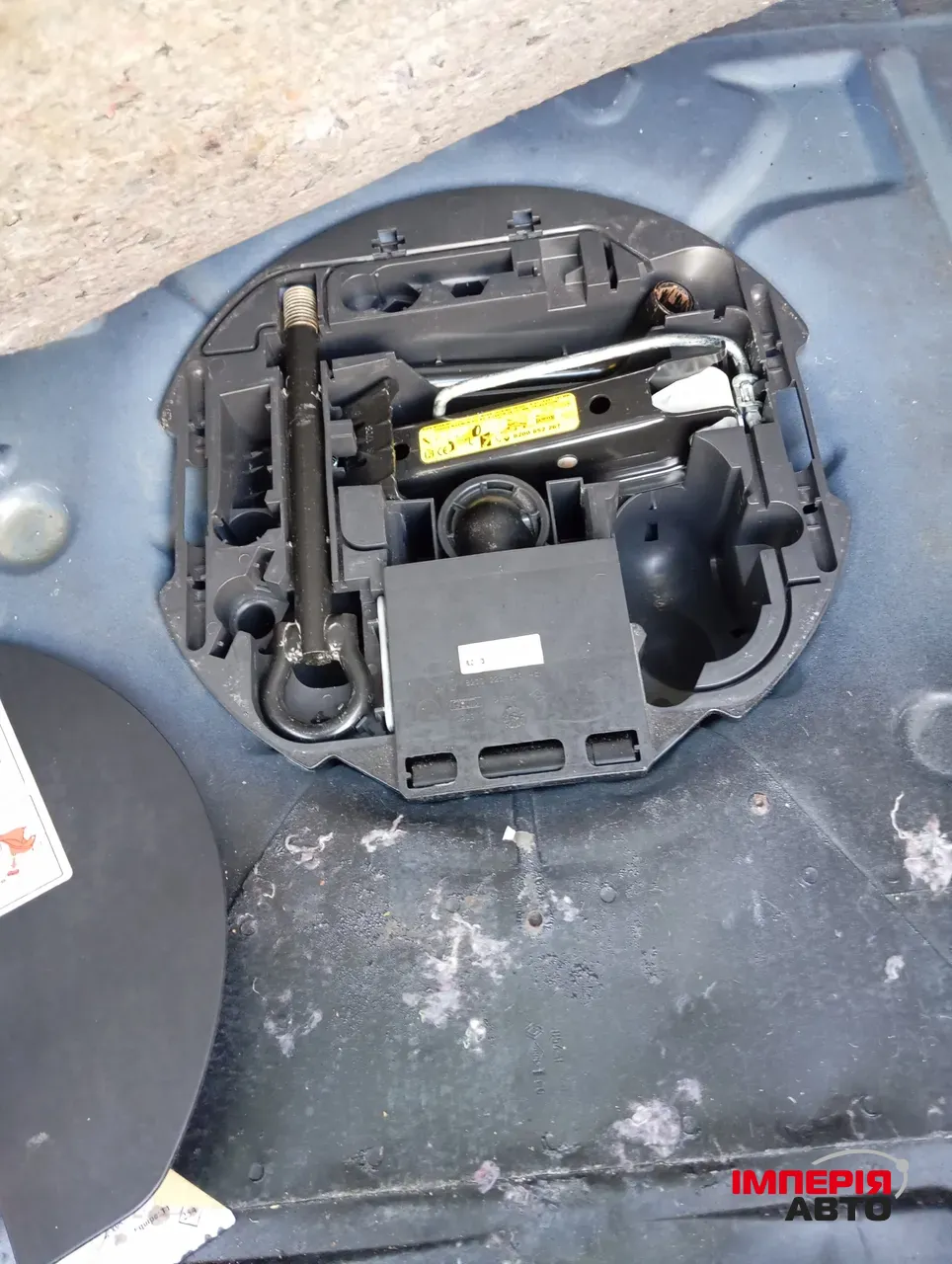 Renault Clio - фото 7