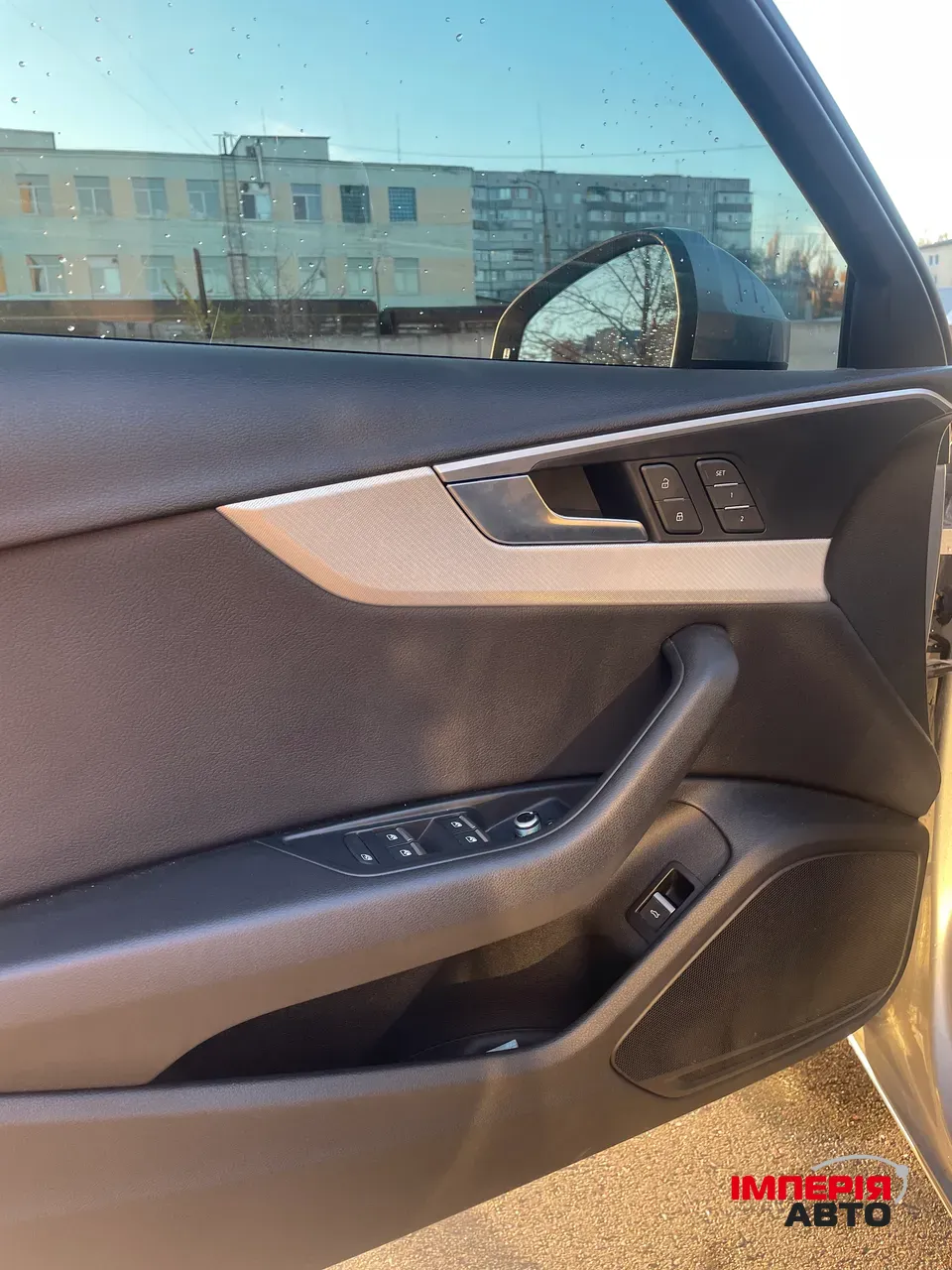 Audi A4 - фото 14