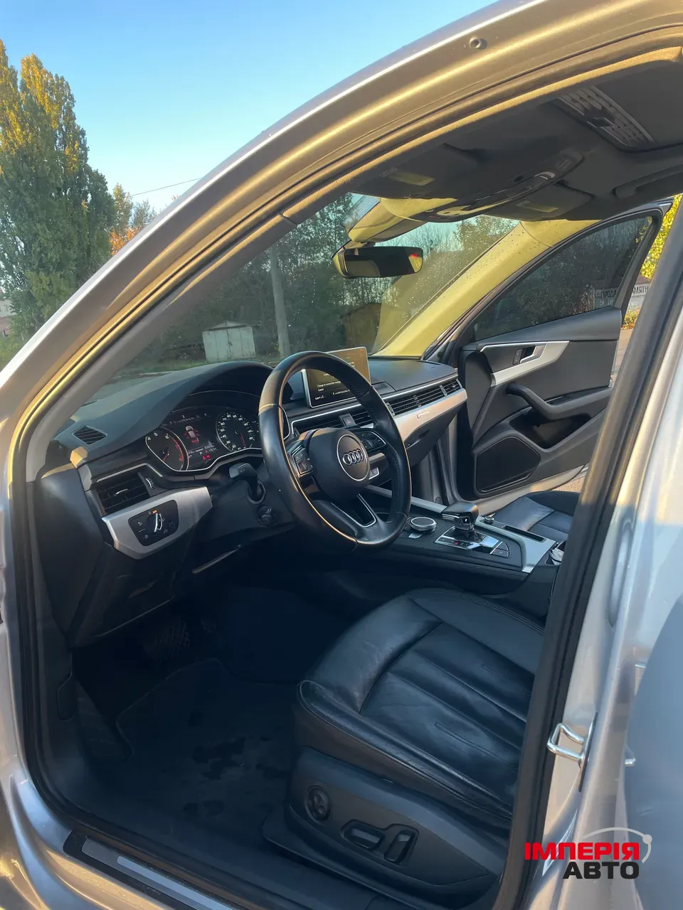 Audi A4 - фото 9