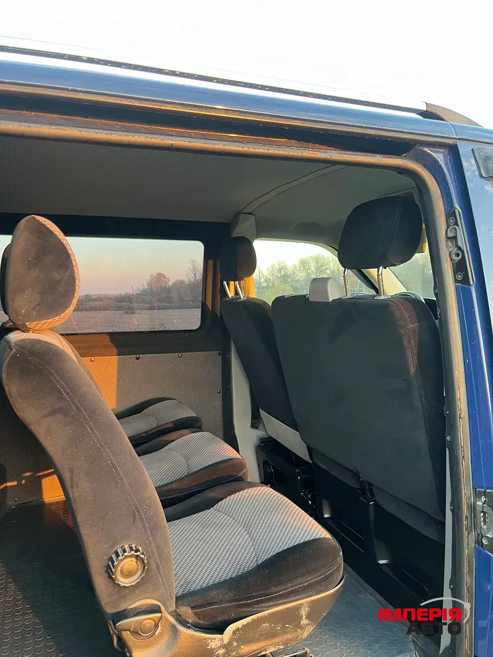 Volkswagen Transporter - фото 7