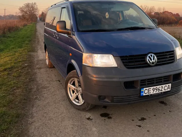 Volkswagen Transporter - фото 2