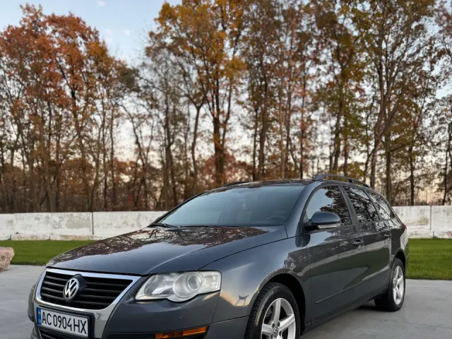 Volkswagen Passat - фото 1