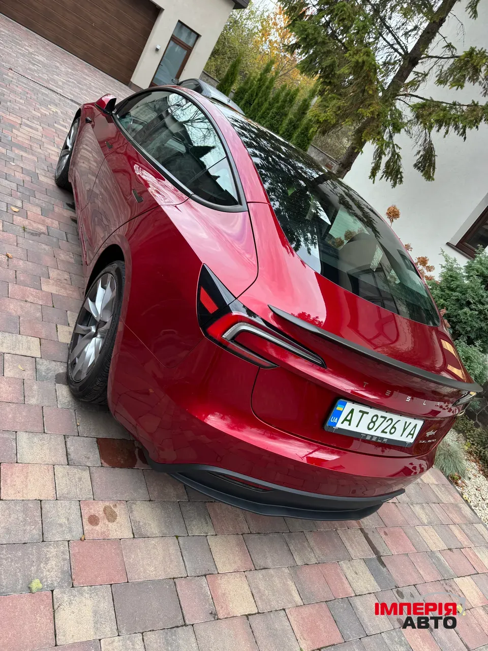 Tesla Model 3 - фото 12