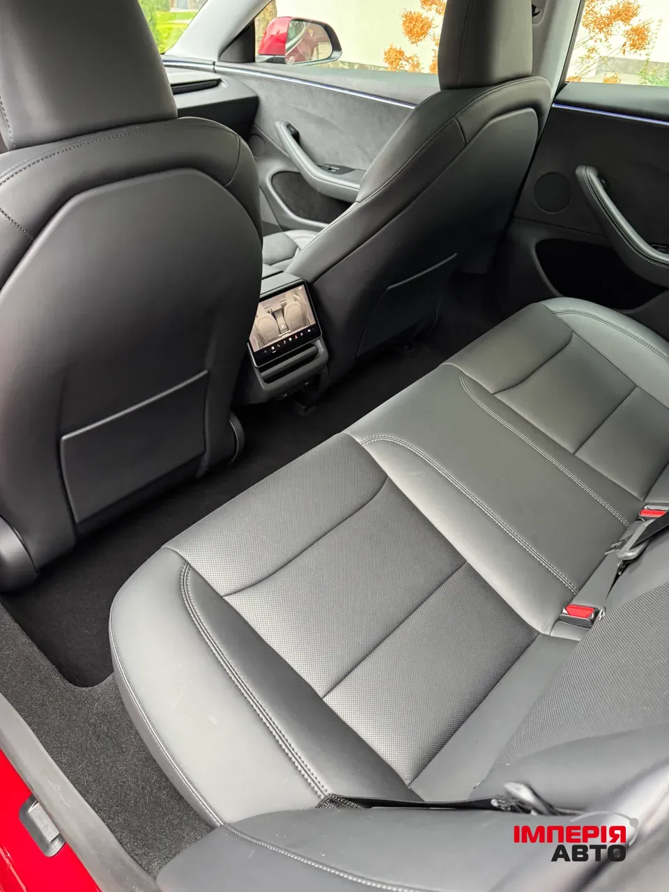 Tesla Model 3 - фото 25