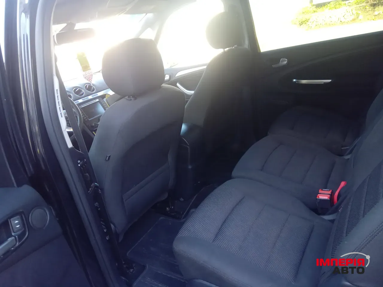 Ford S-MAX - фото 10