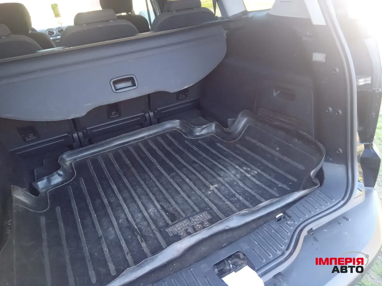 Ford S-MAX - фото 9