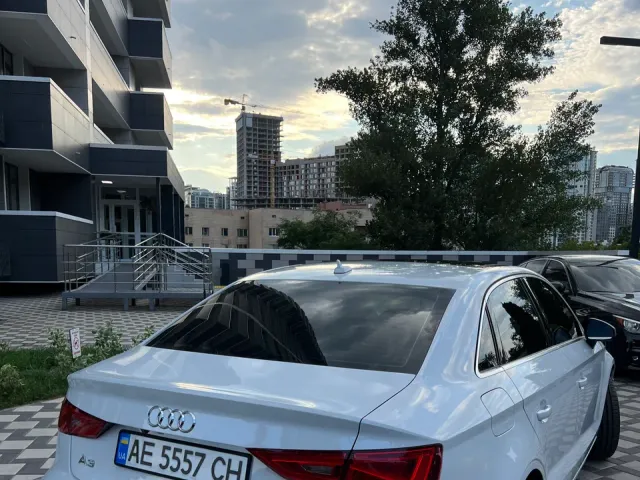 Audi A3 - фото 3