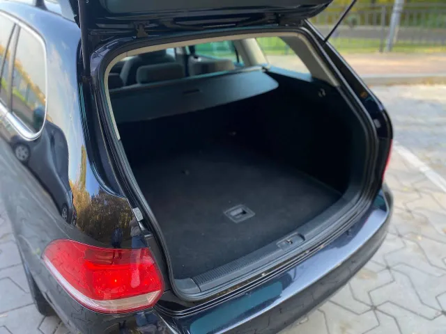 Volkswagen Golf - фото 4