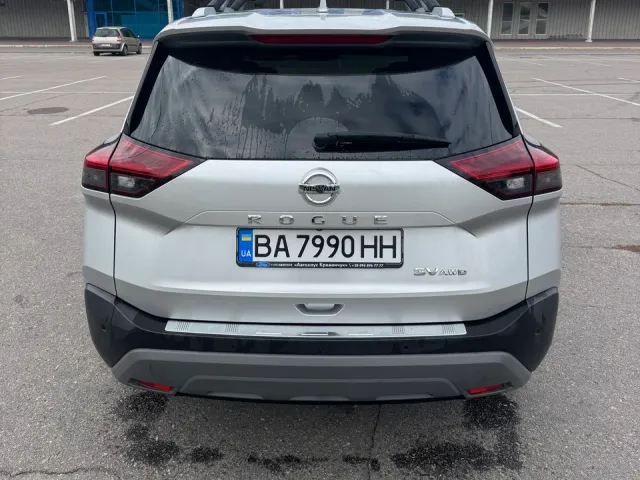 Nissan Rogue - фото 4