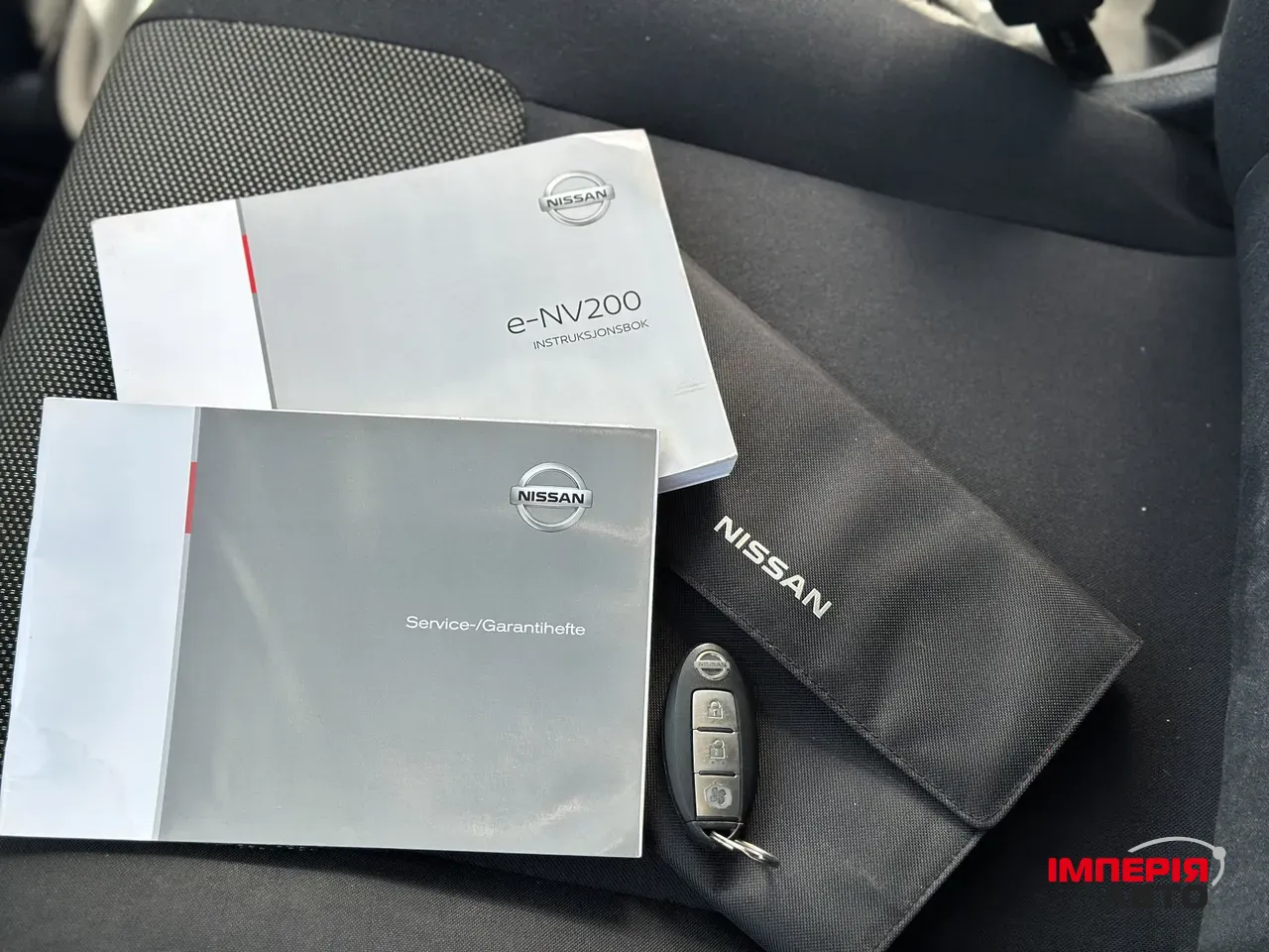 Nissan NV200 - фото 26