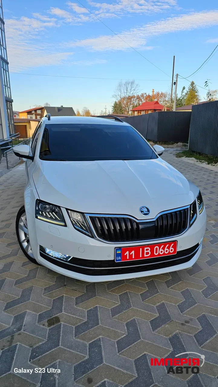 Skoda Octavia - фото 12
