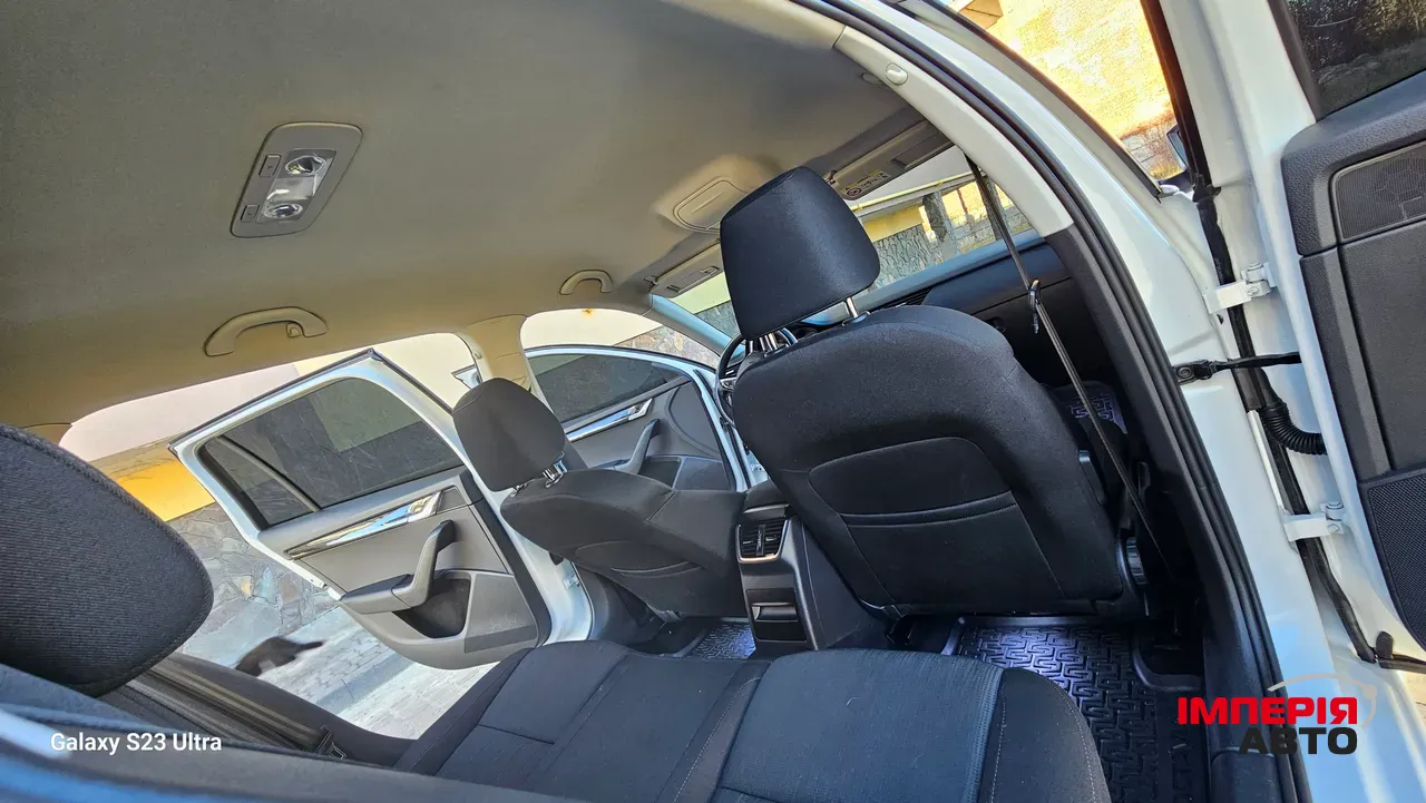 Skoda Octavia - фото 25